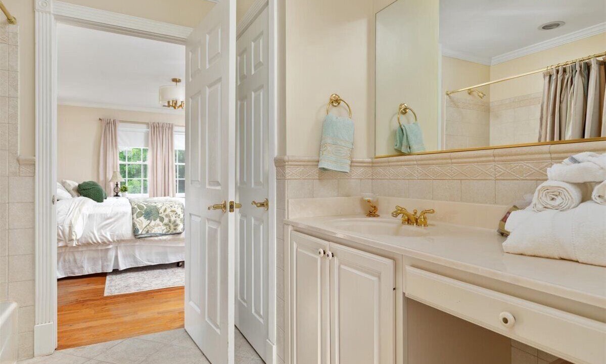 Photo of Bathroom in Ridgeway
