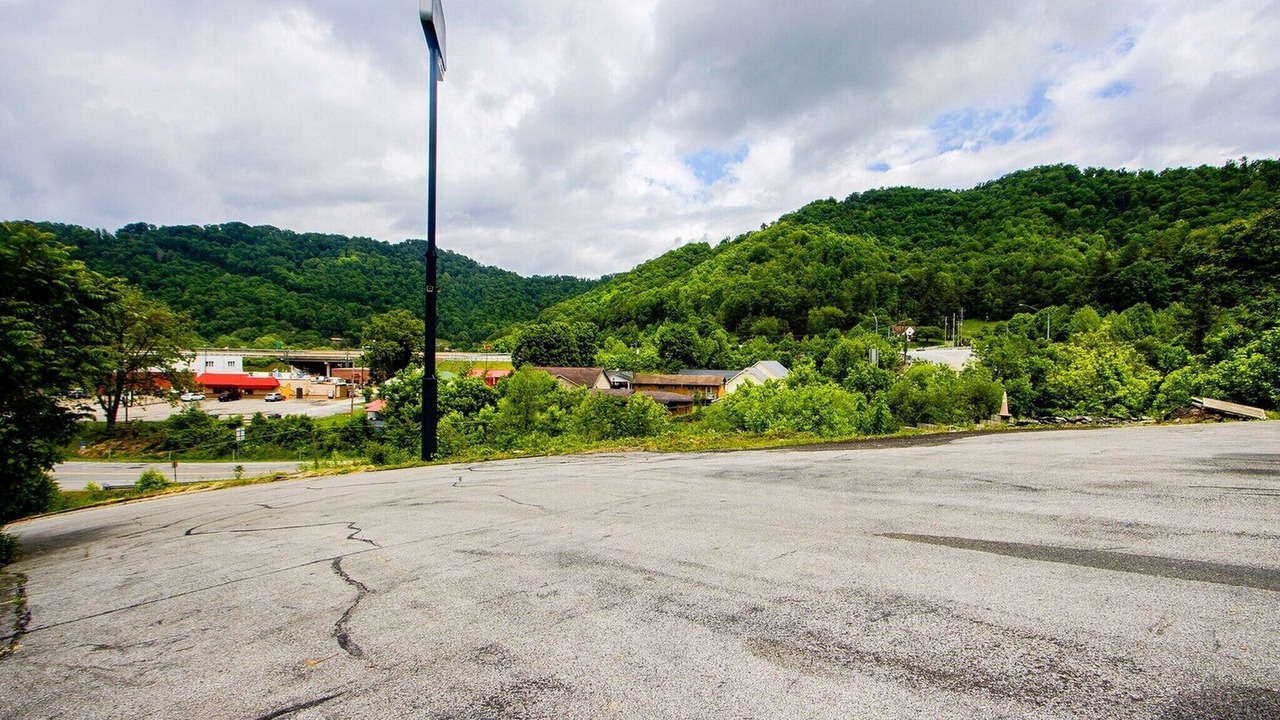 Photo of Outdoor in Chapmanville