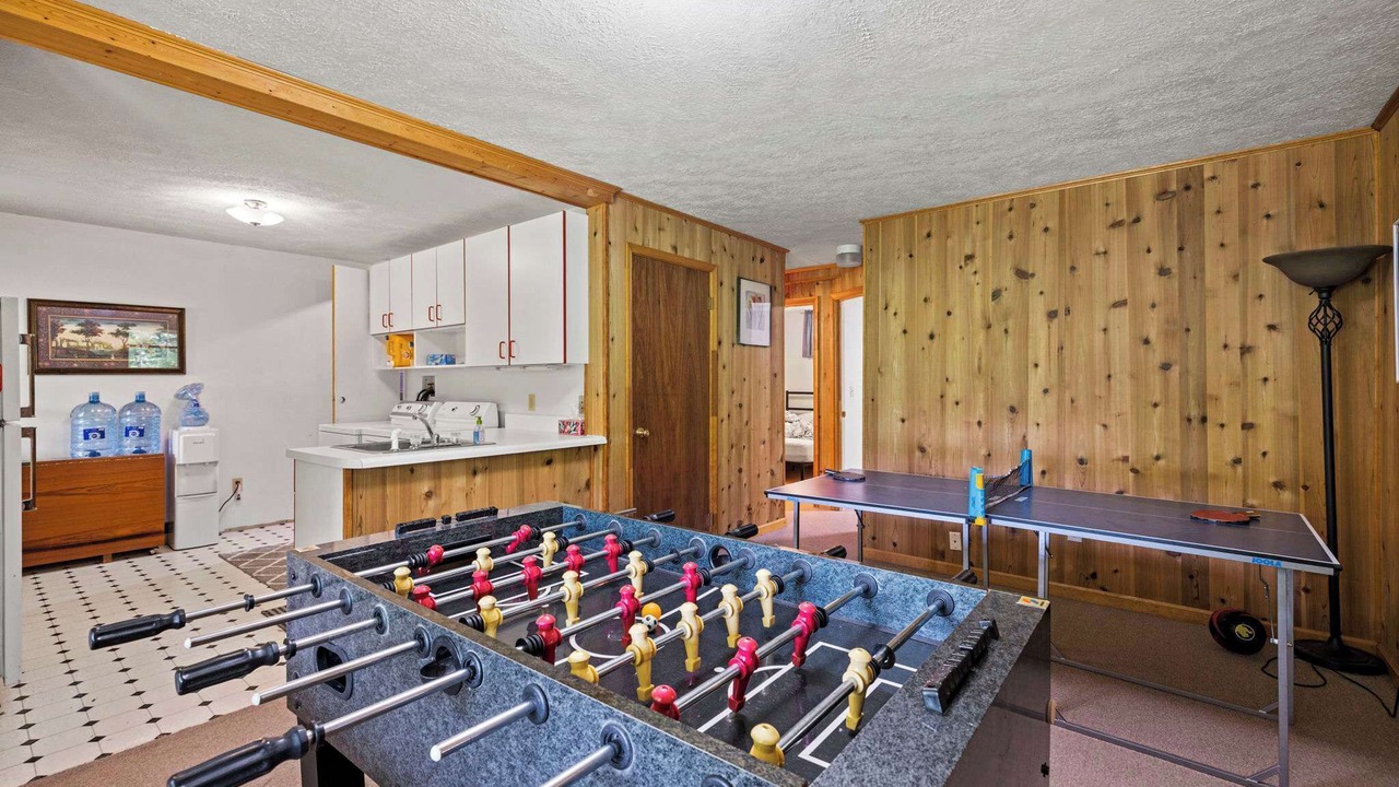 Photo of Bedroom in South Fork