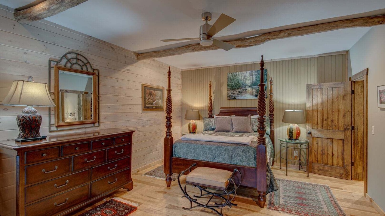Photo of Bathroom in Blowing Rock