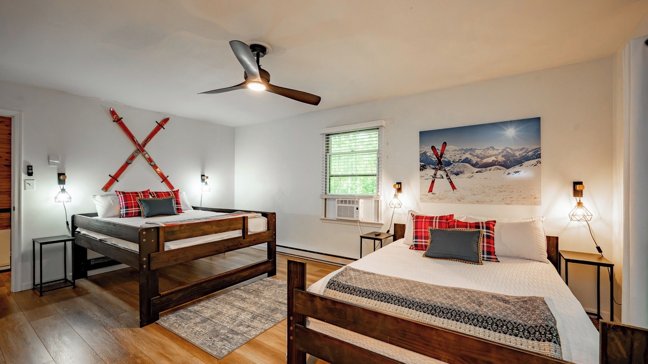 Photo of Bedroom in McHenry