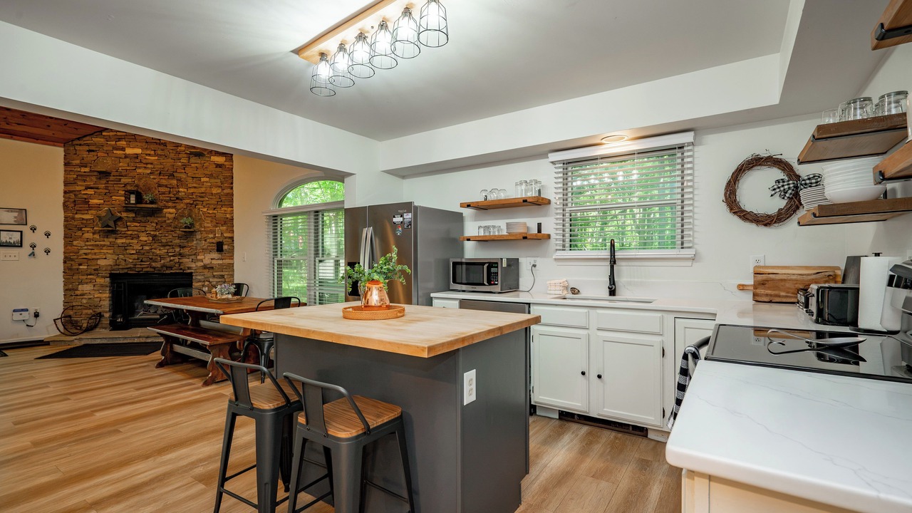 Photo of Kitchen in McHenry