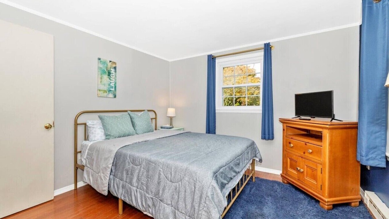 Photo of Bedroom in Brunswick