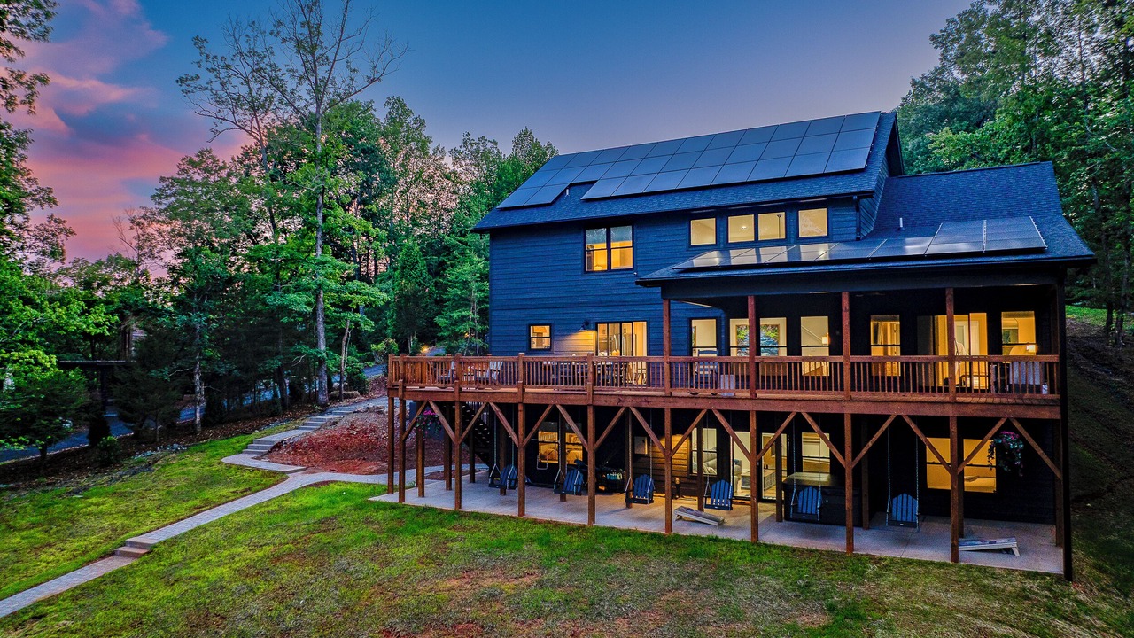 Photo of Outdoor in Mill Spring