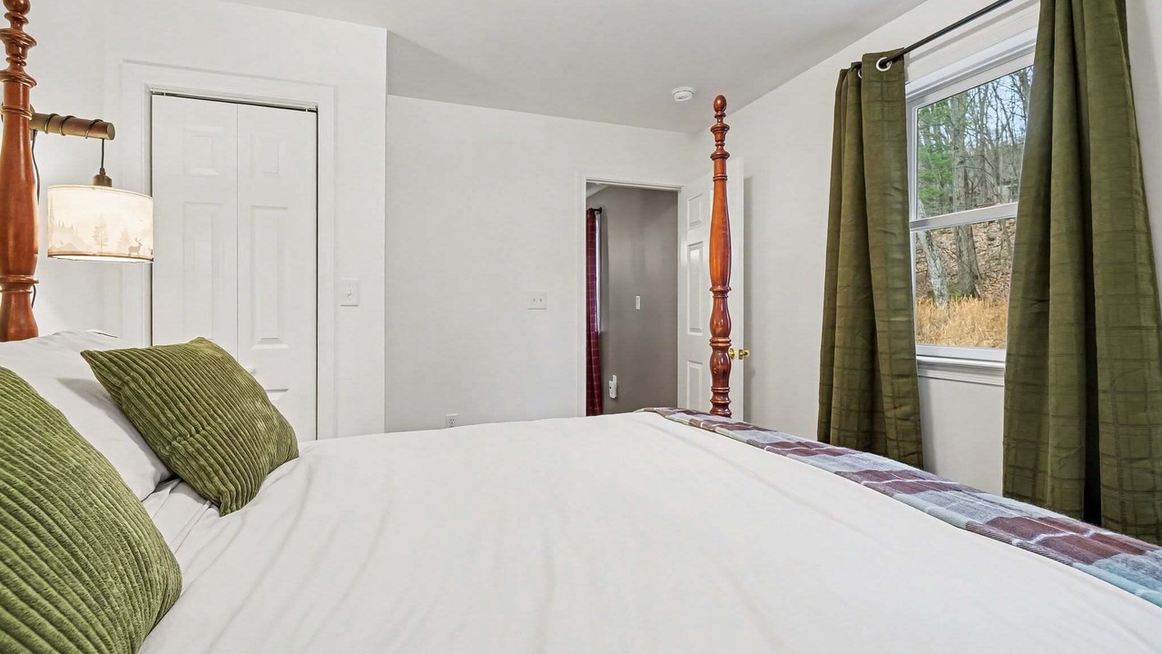 Photo of Bedroom in New Germantown