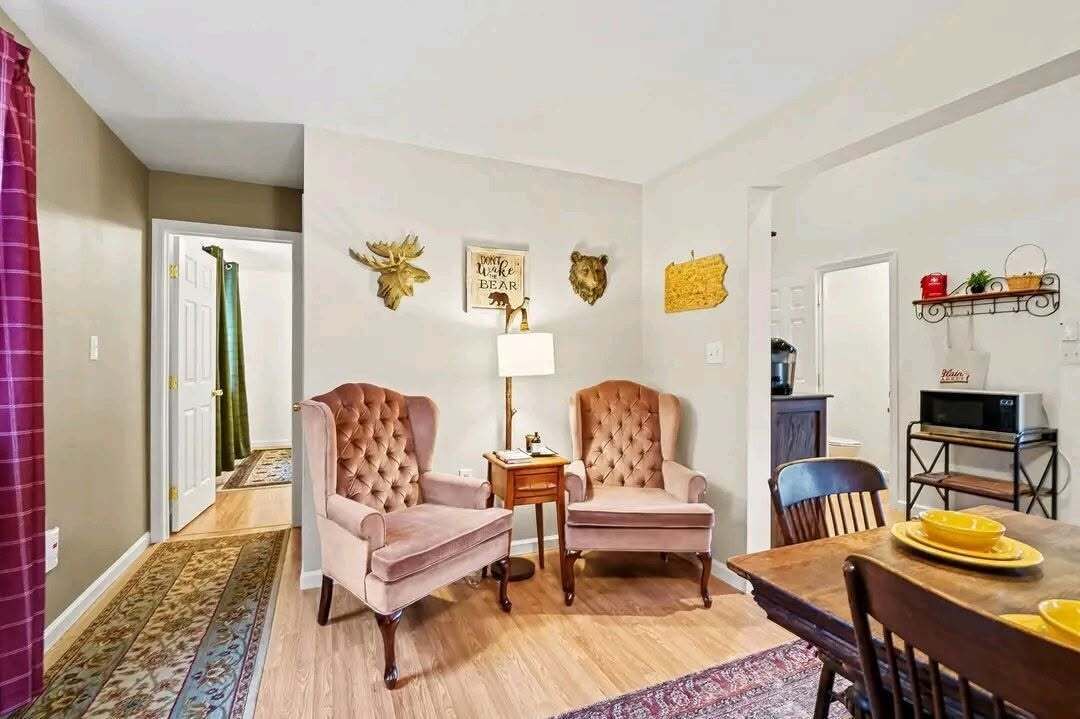 Photo of Livingroom in New Germantown