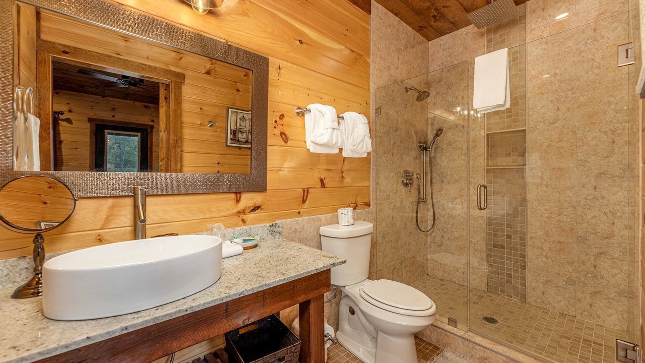 Photo of Bathroom in Chalet Village North