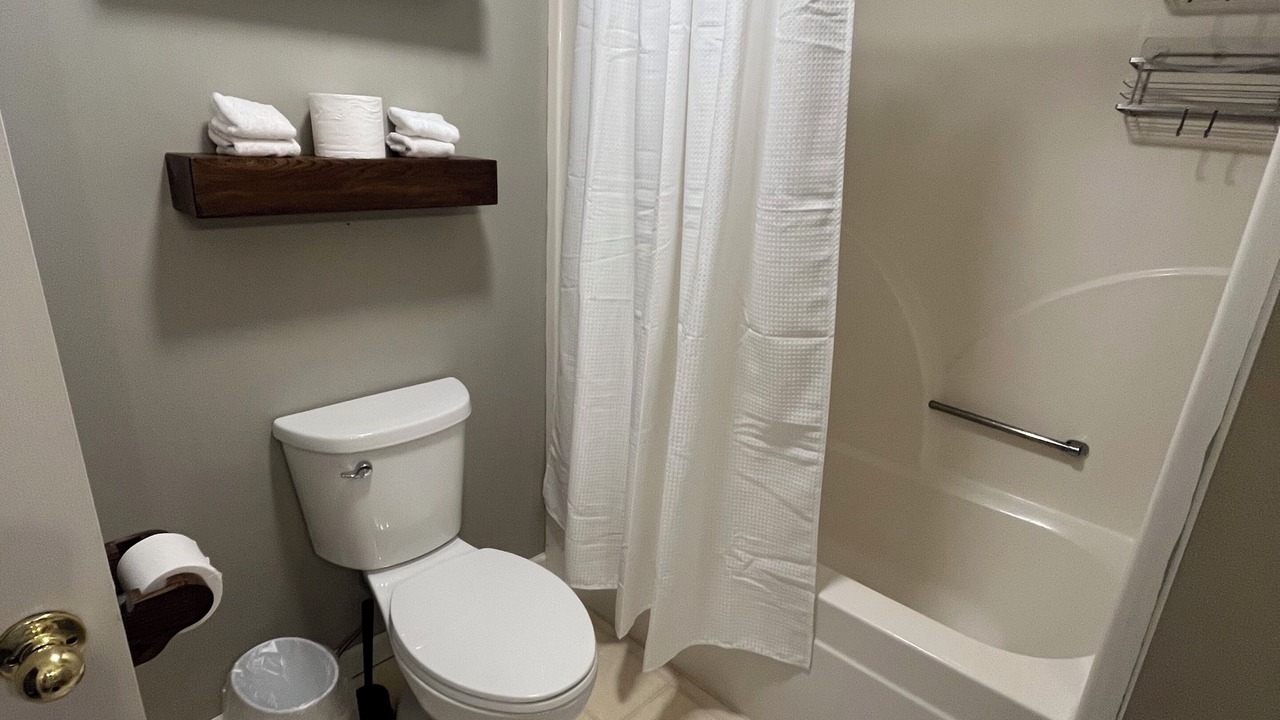 Photo of Bathroom in Morehead