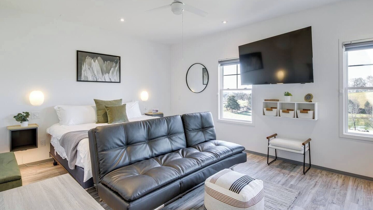 Photo of Bedroom in Jefferson City