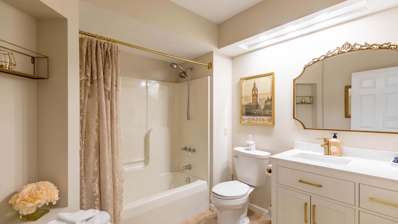 Photo of Bathroom in Lenoir
