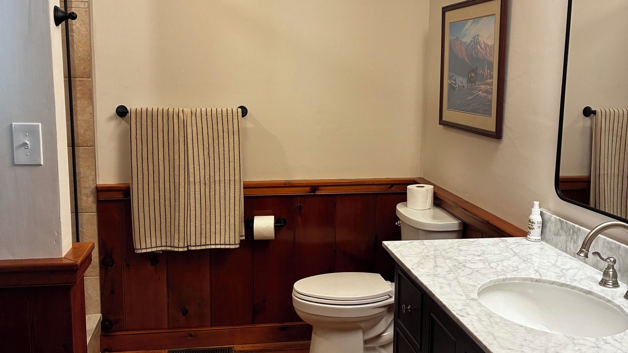Photo of Bathroom in Porters Sideling