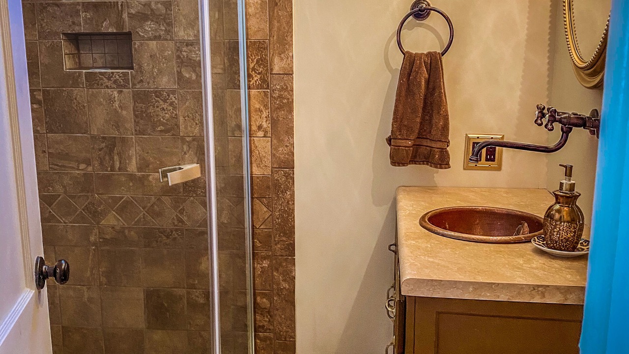 Photo of Bathroom in Elizabethton