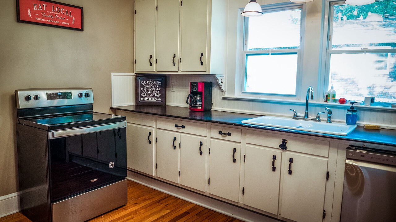 Photo of Kitchen in Elizabethton