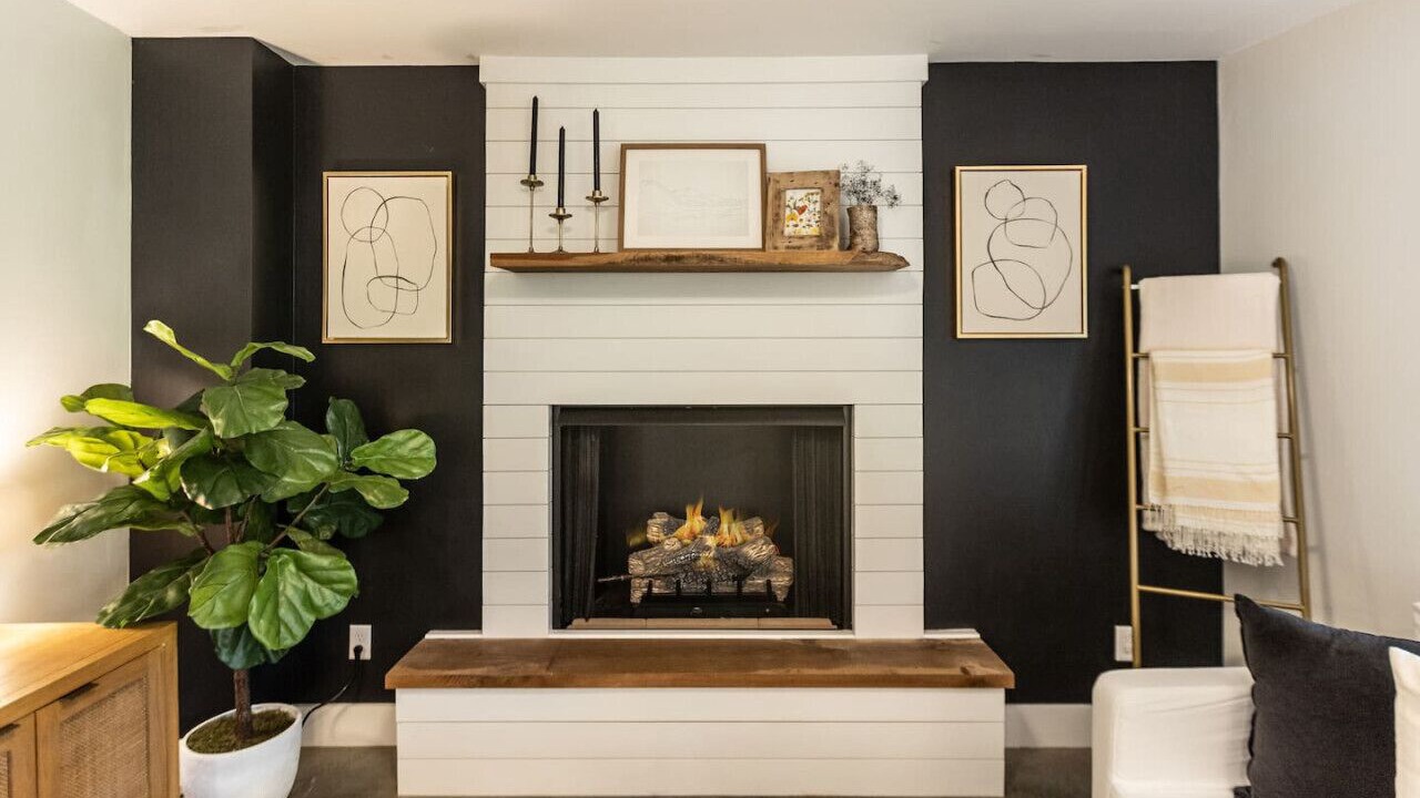 Photo of Livingroom in Swannanoa