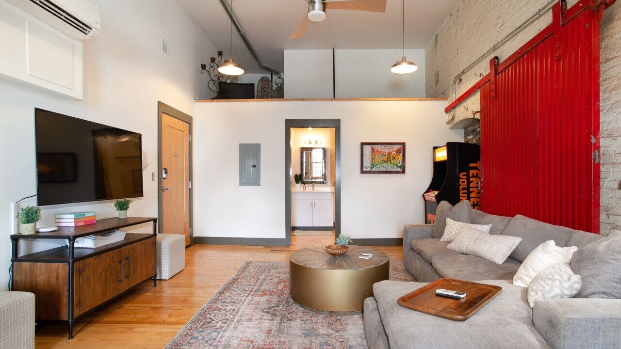 Photo of Livingroom in Downtown Knoxville