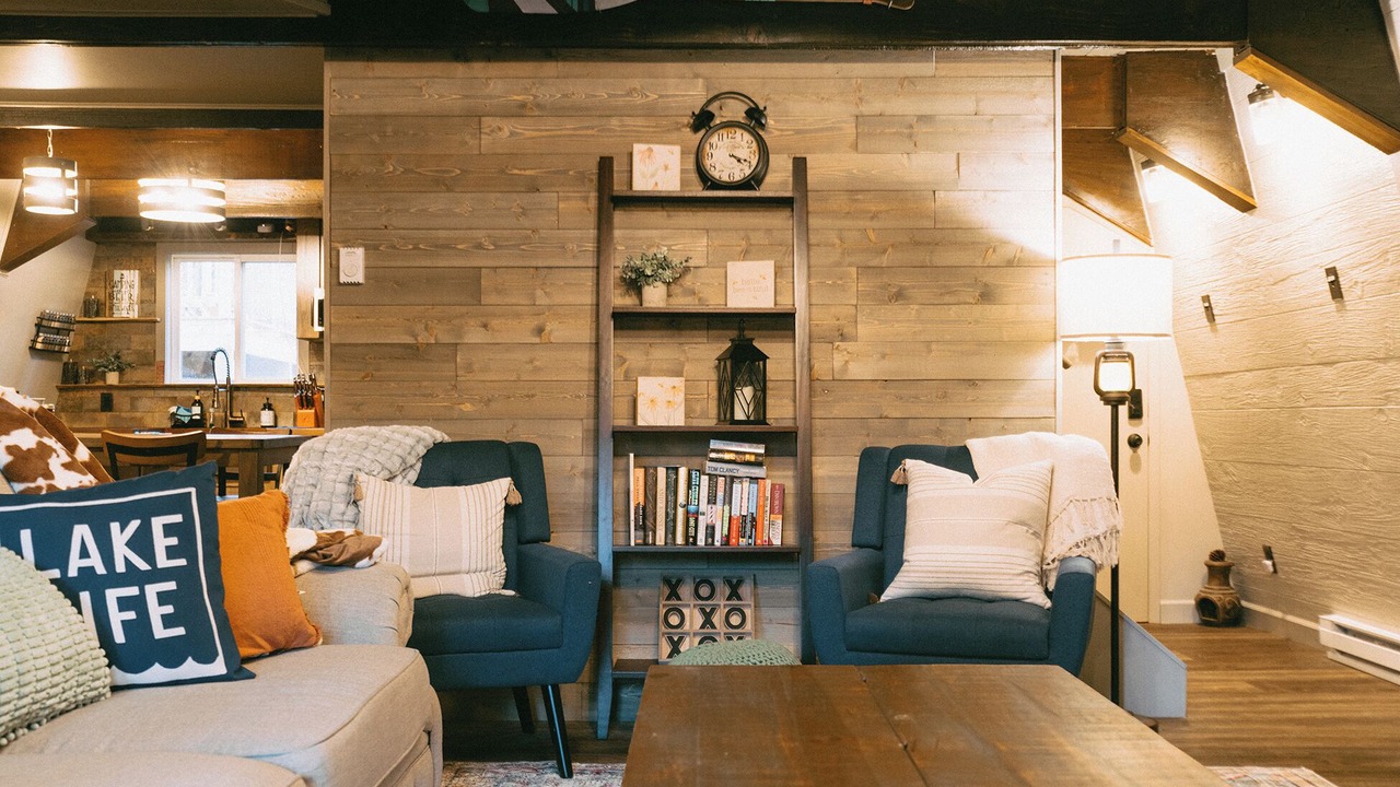 Photo of Livingroom in Oakland