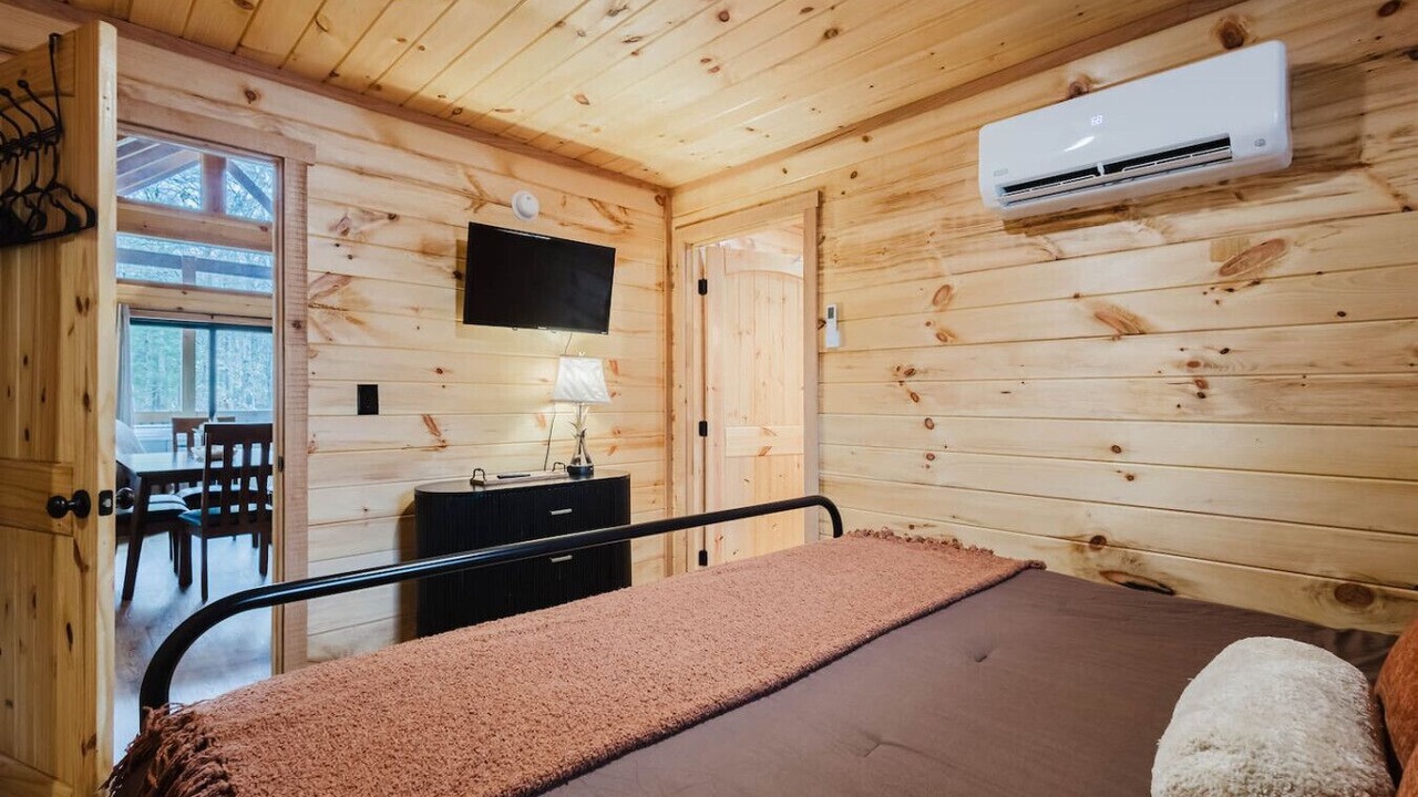 Photo of Bedroom in Saint Helens