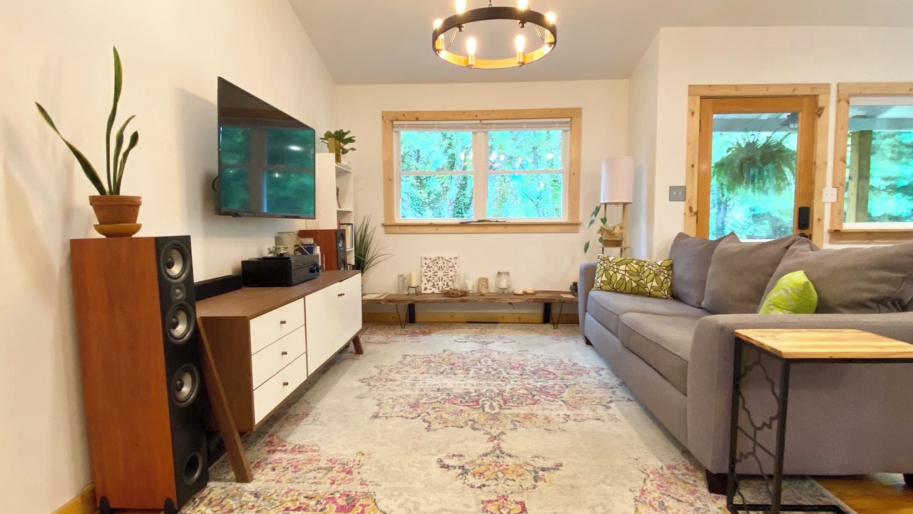 Photo of Livingroom in Asheville
