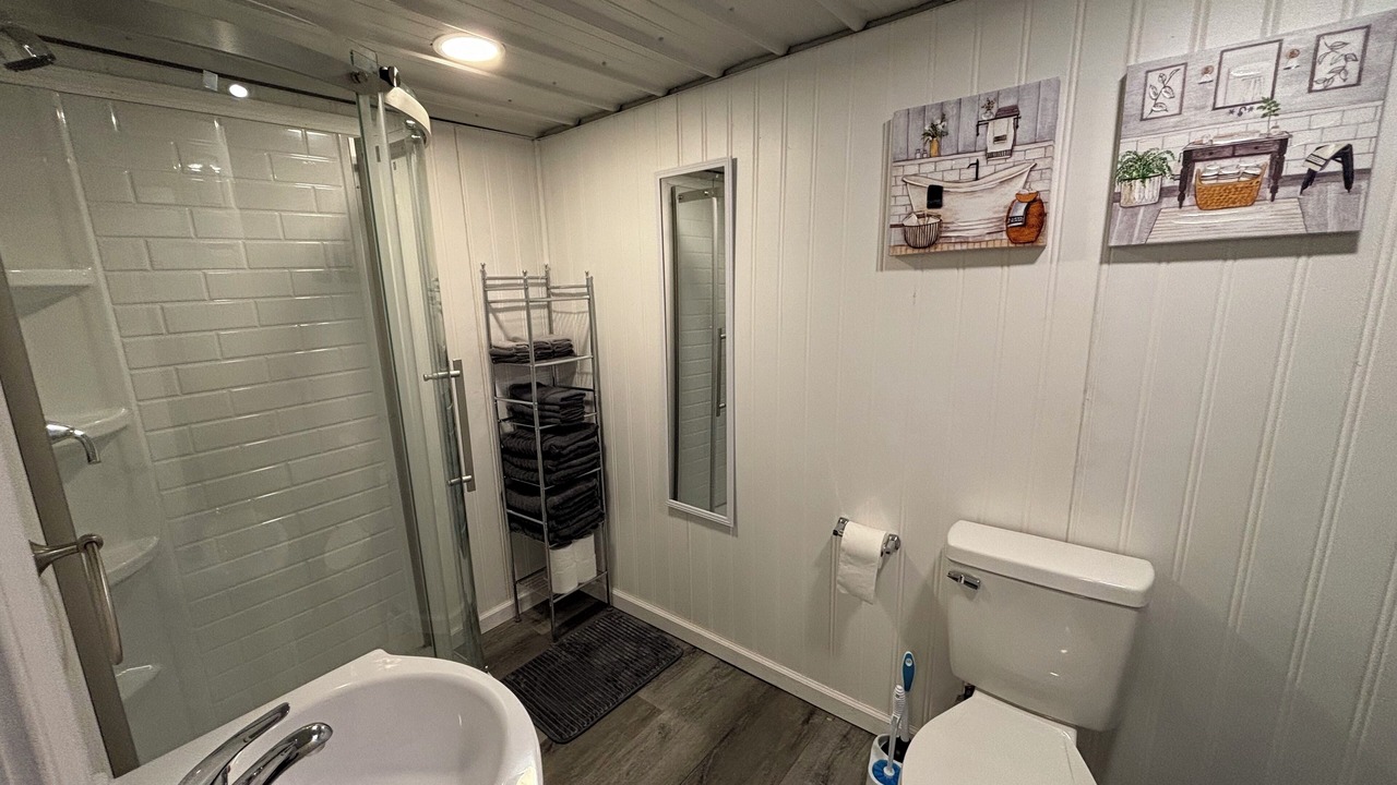 Photo of Bathroom in Betsy Layne