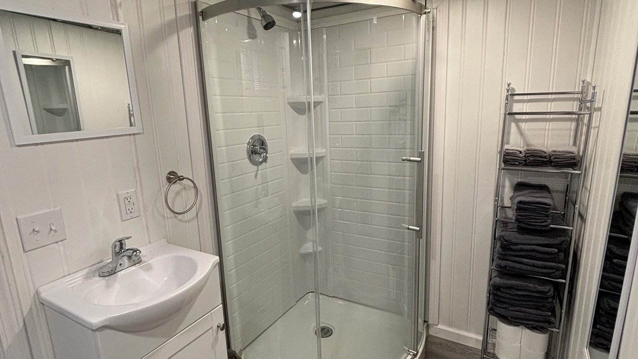 Photo of Bathroom in Betsy Layne
