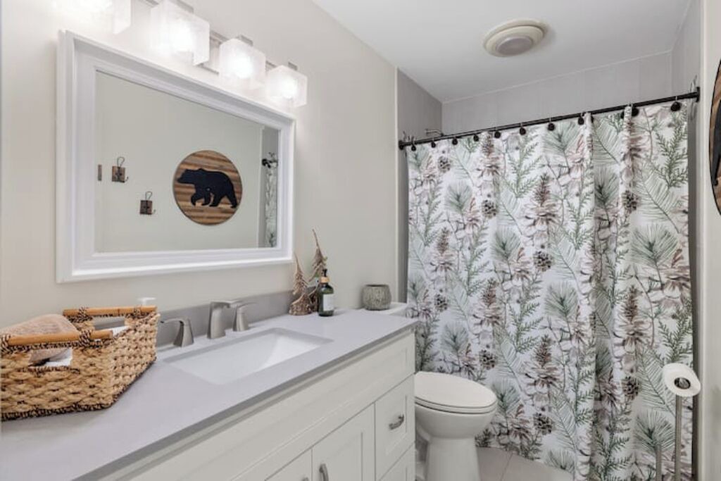 Photo of Bathroom in Lake Lure