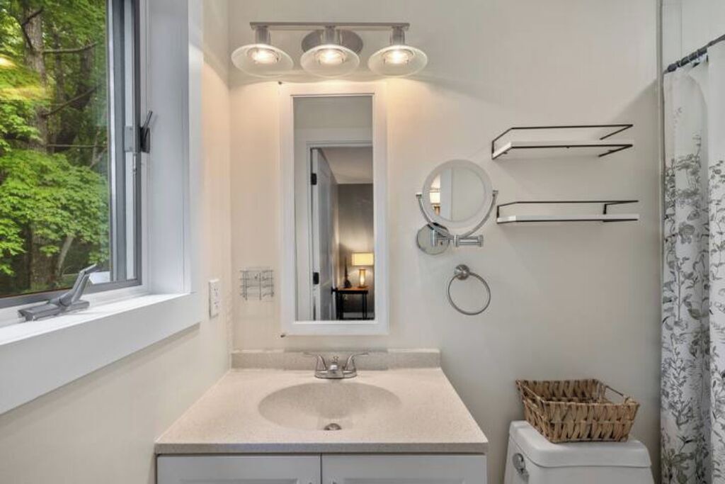 Photo of Bathroom in Lake Lure