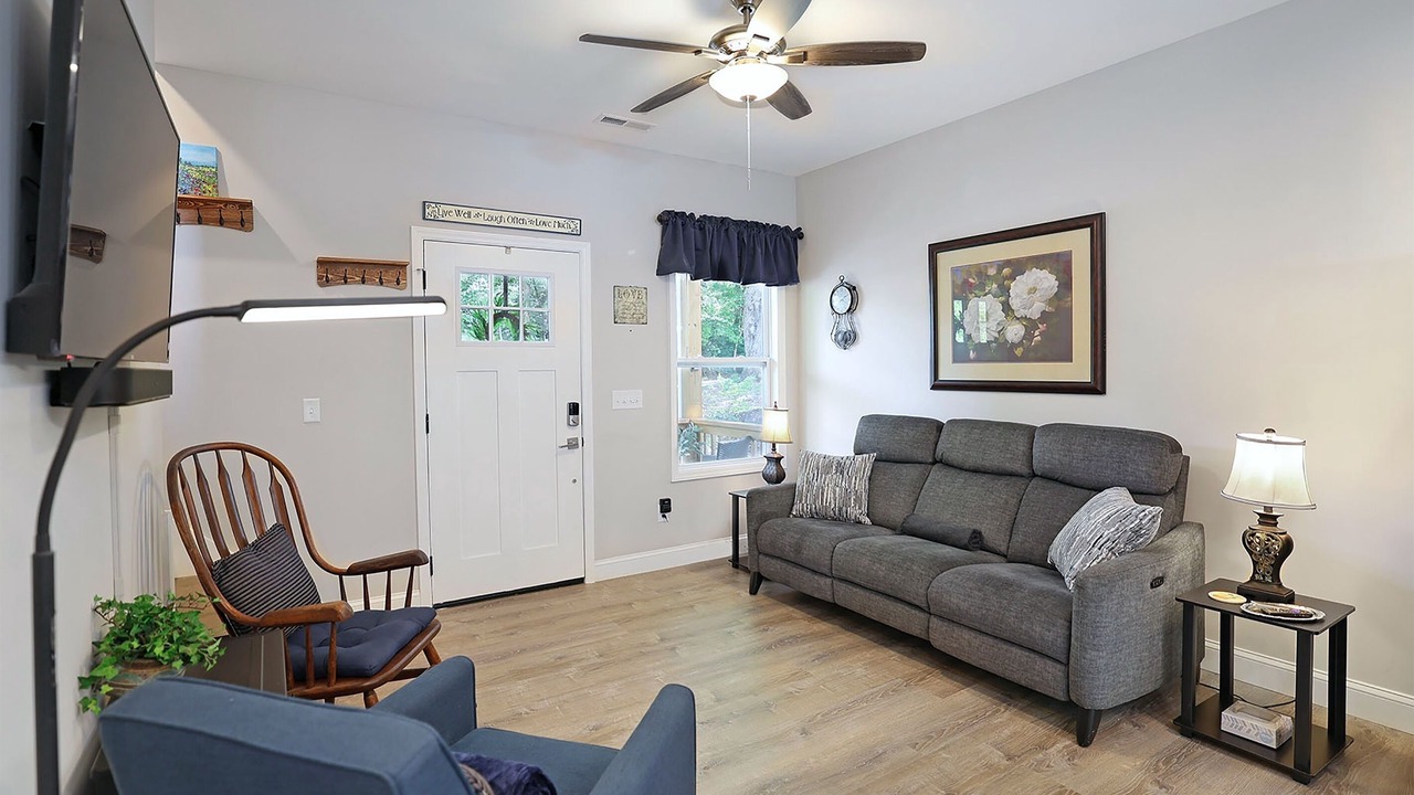Photo of Bedroom in Black Mountain