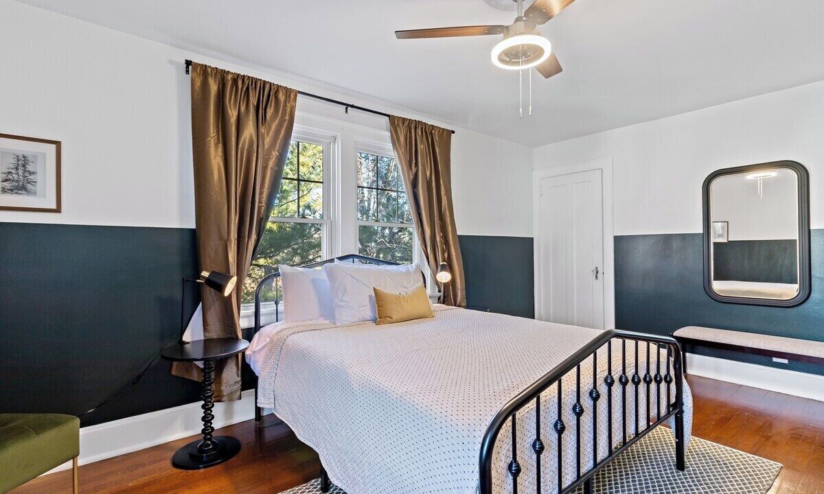 Photo of Bedroom in Oakley