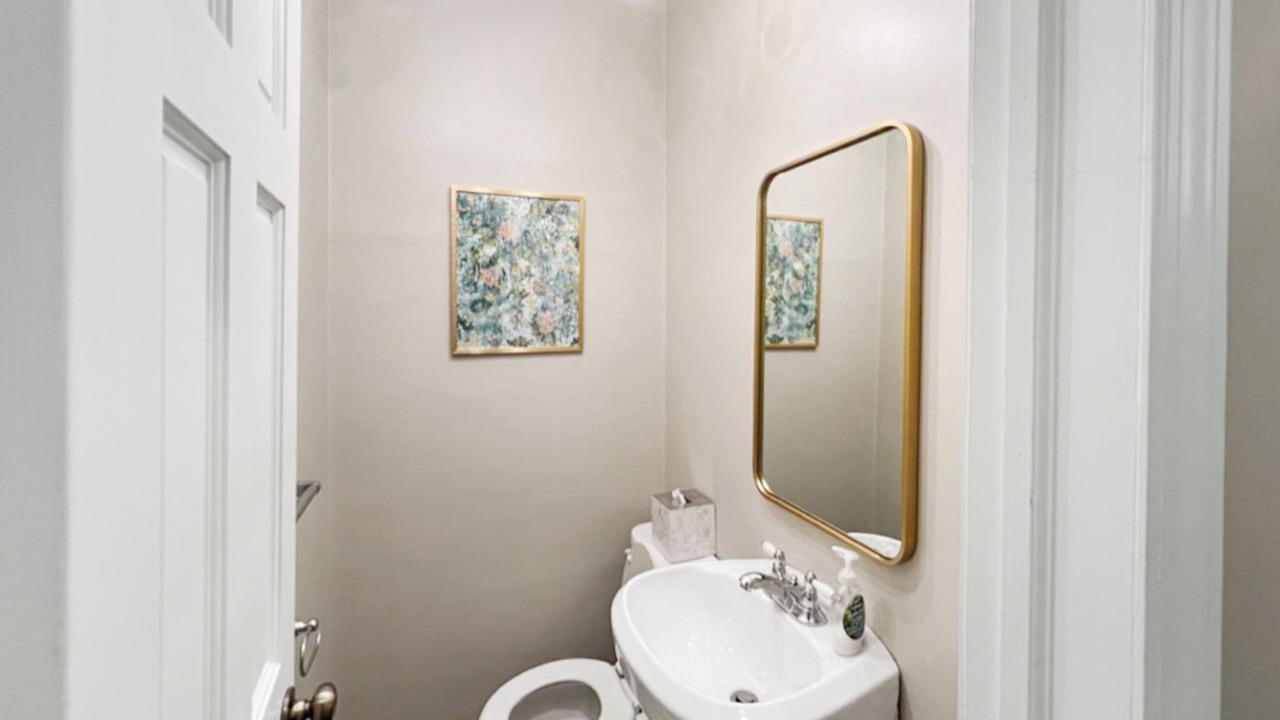 Photo of Bathroom in Oakley