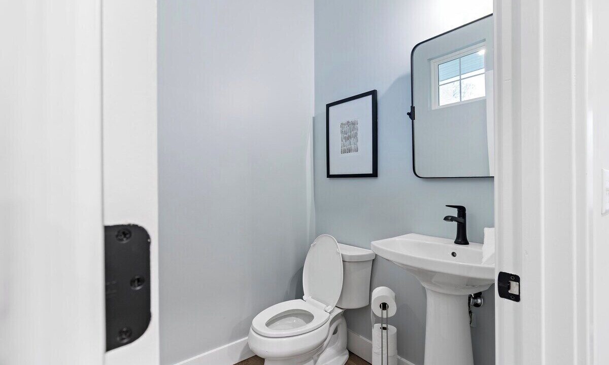 Photo of Bathroom in Oakley