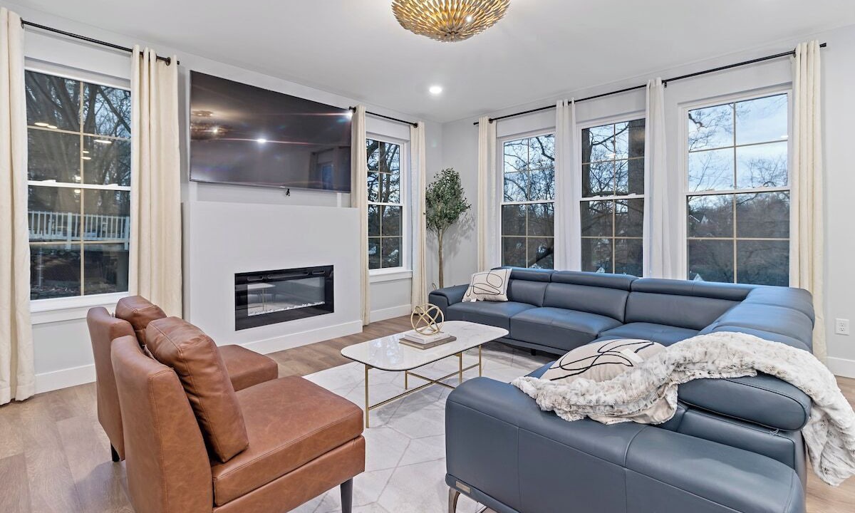 Photo of Livingroom in Oakley