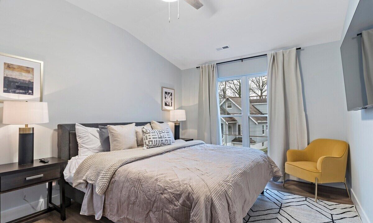 Photo of Bedroom in Oakley