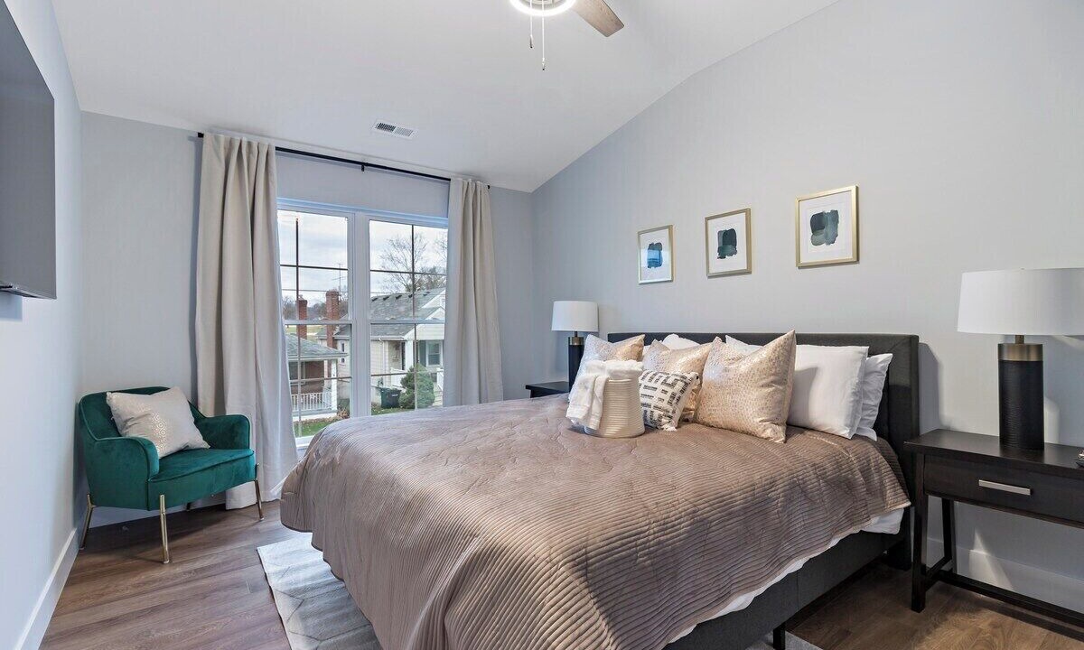Photo of Bedroom in Oakley