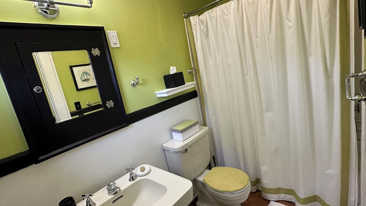 Photo of Bathroom in Swannanoa