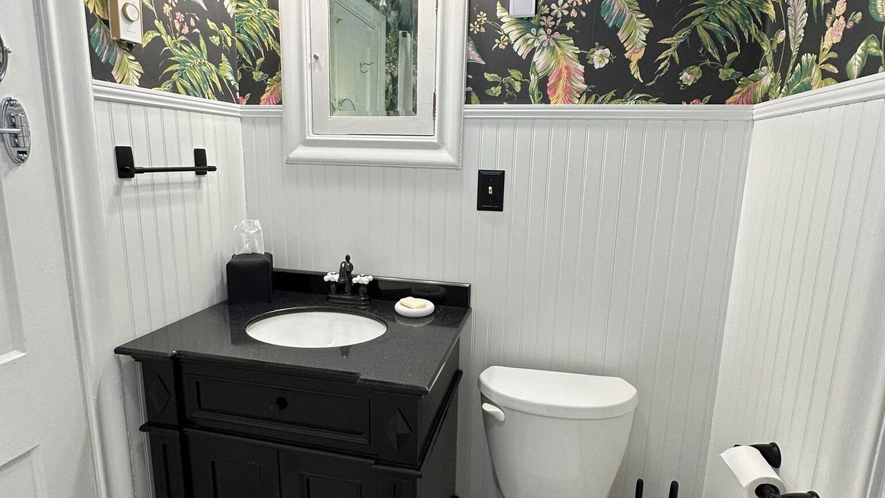 Photo of Bathroom in Swannanoa