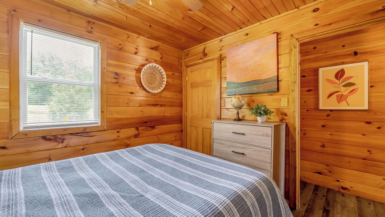 Photo of Bedroom in Farmers