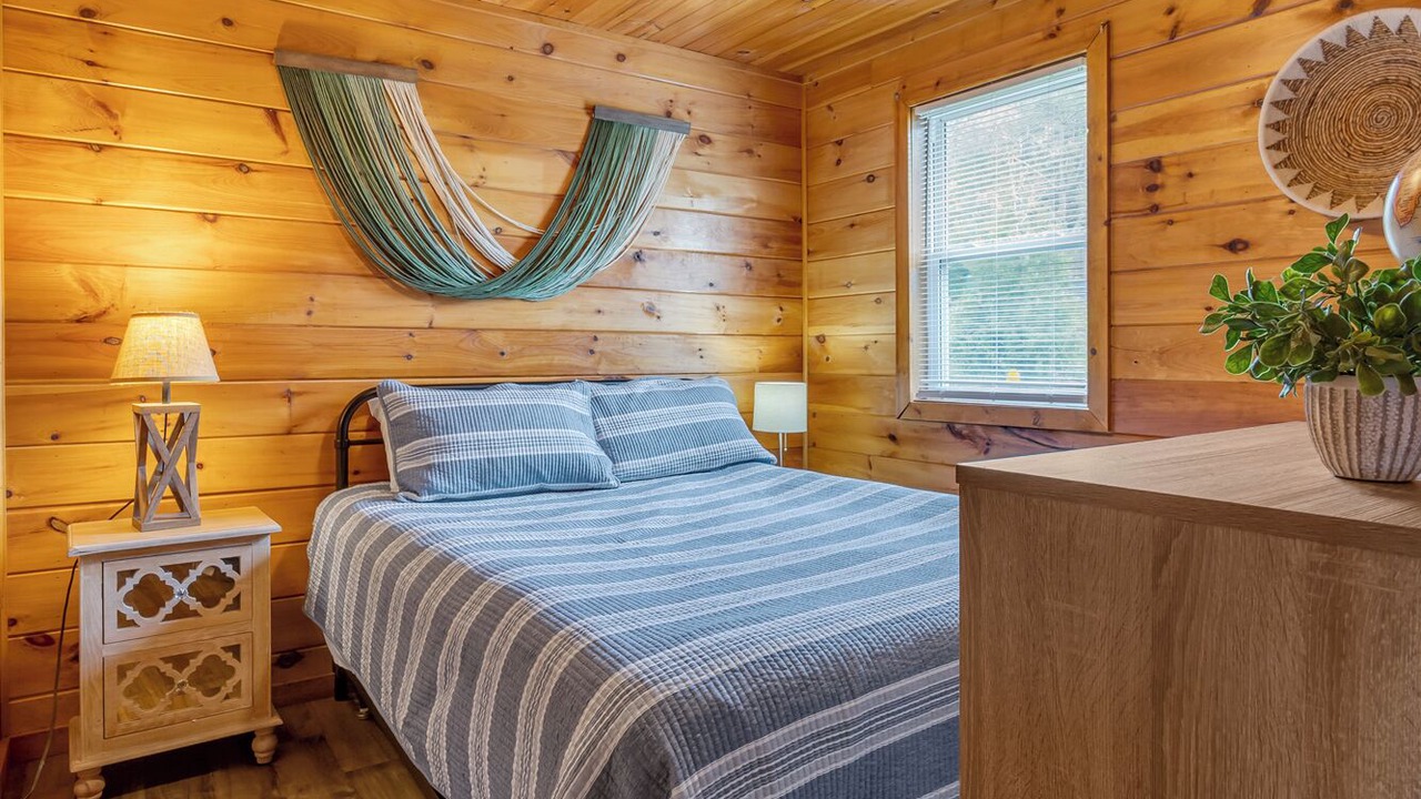 Photo of Bedroom in Farmers