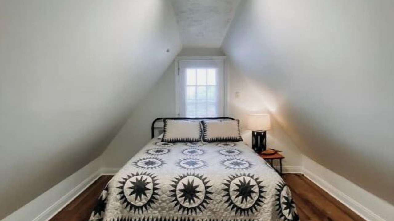Photo of Bedroom in Farmers