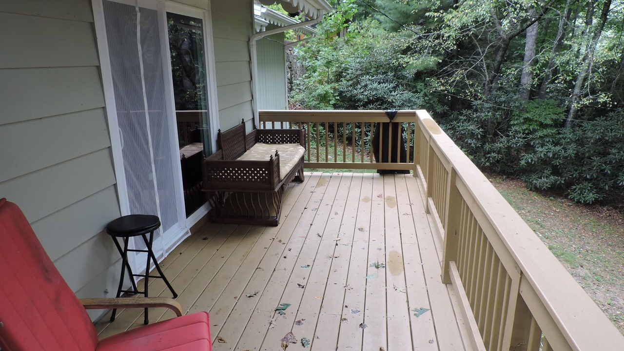 Photo of Patio Balcony in Spruce Pine