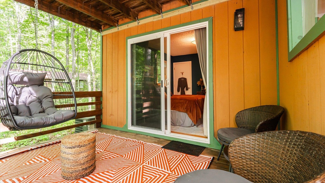 Photo of Patio Balcony in Berkeley Springs