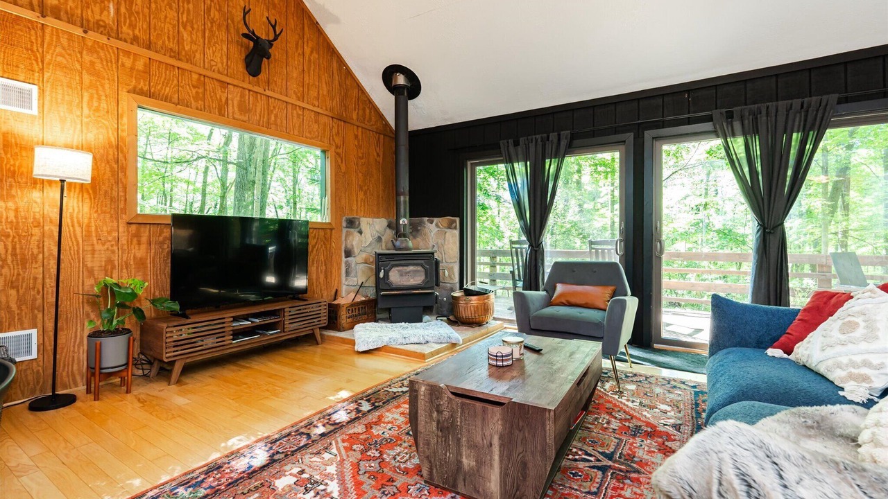 Photo of Livingroom in Berkeley Springs