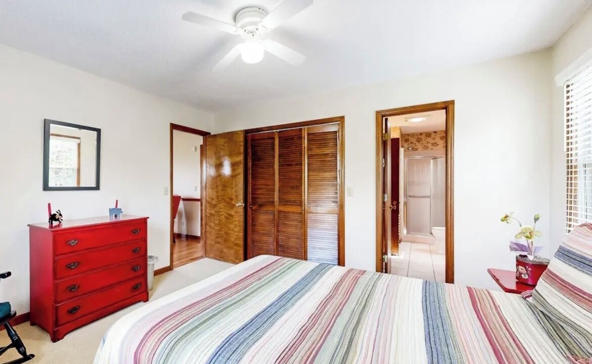 Photo of Bedroom in Newland
