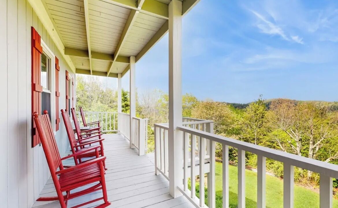 Photo of Patio Balcony in Newland