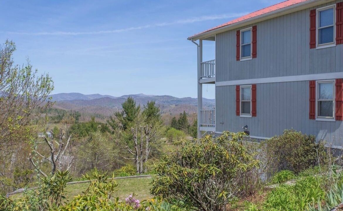 Photo of Outdoor in Newland