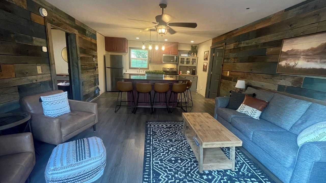 Photo of Livingroom in Mill Spring