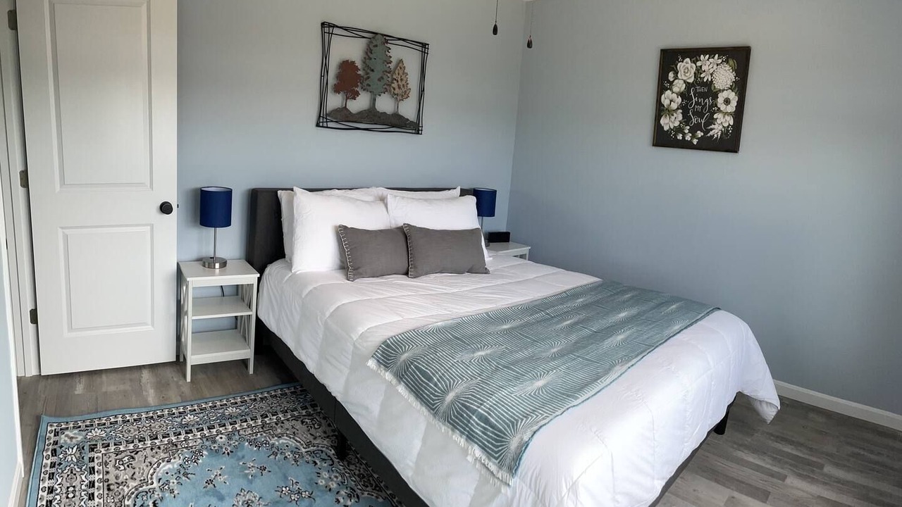Photo of Bedroom in Jonesville