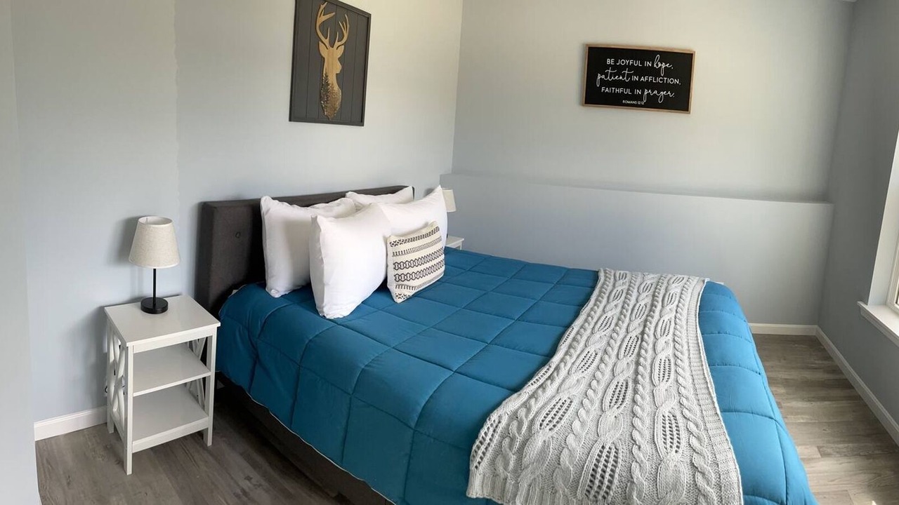 Photo of Bedroom in Jonesville