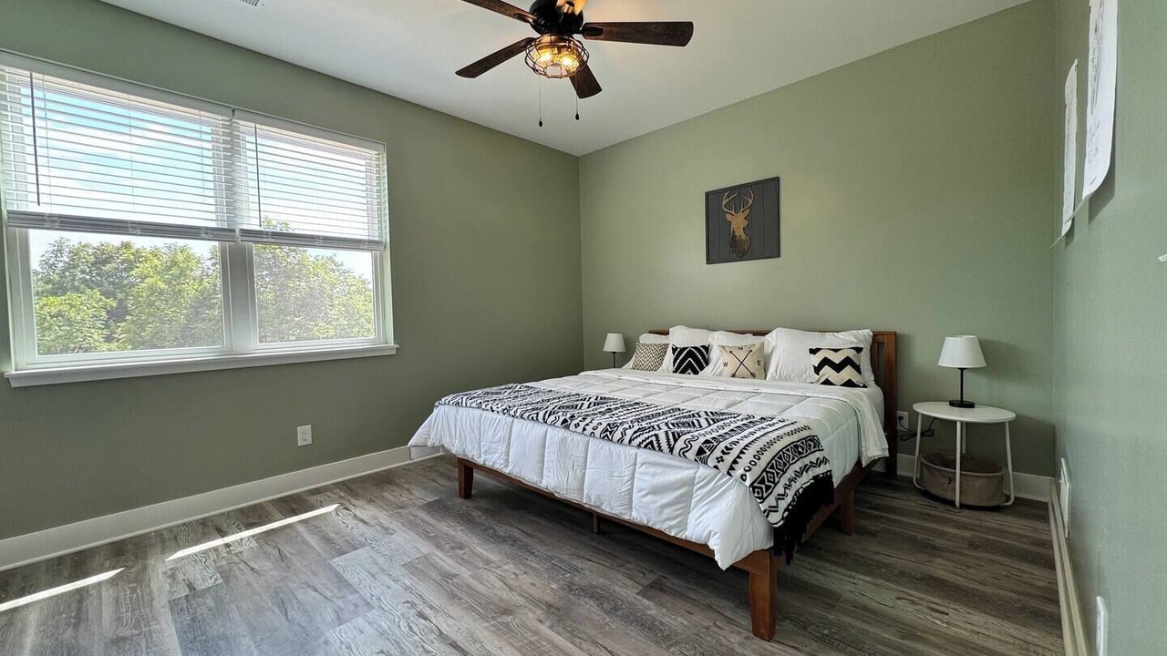 Photo of Bedroom in Jonesville