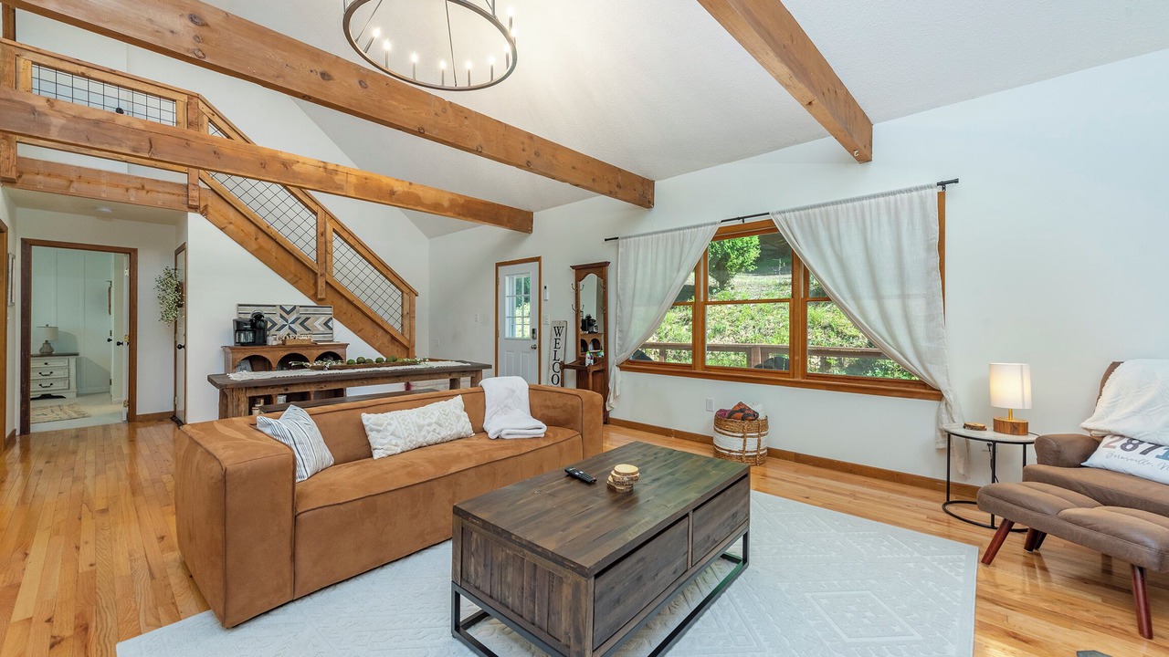 Photo of Bedroom in Burnsville