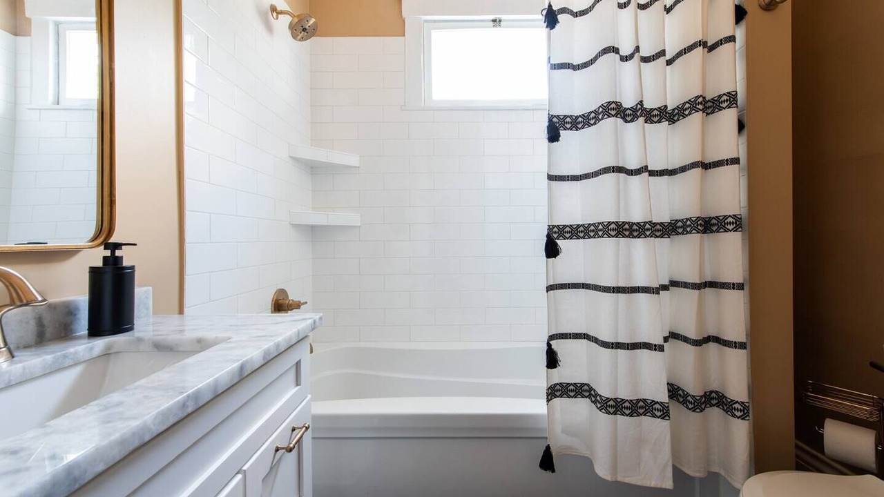 Photo of Bathroom in Frankfort